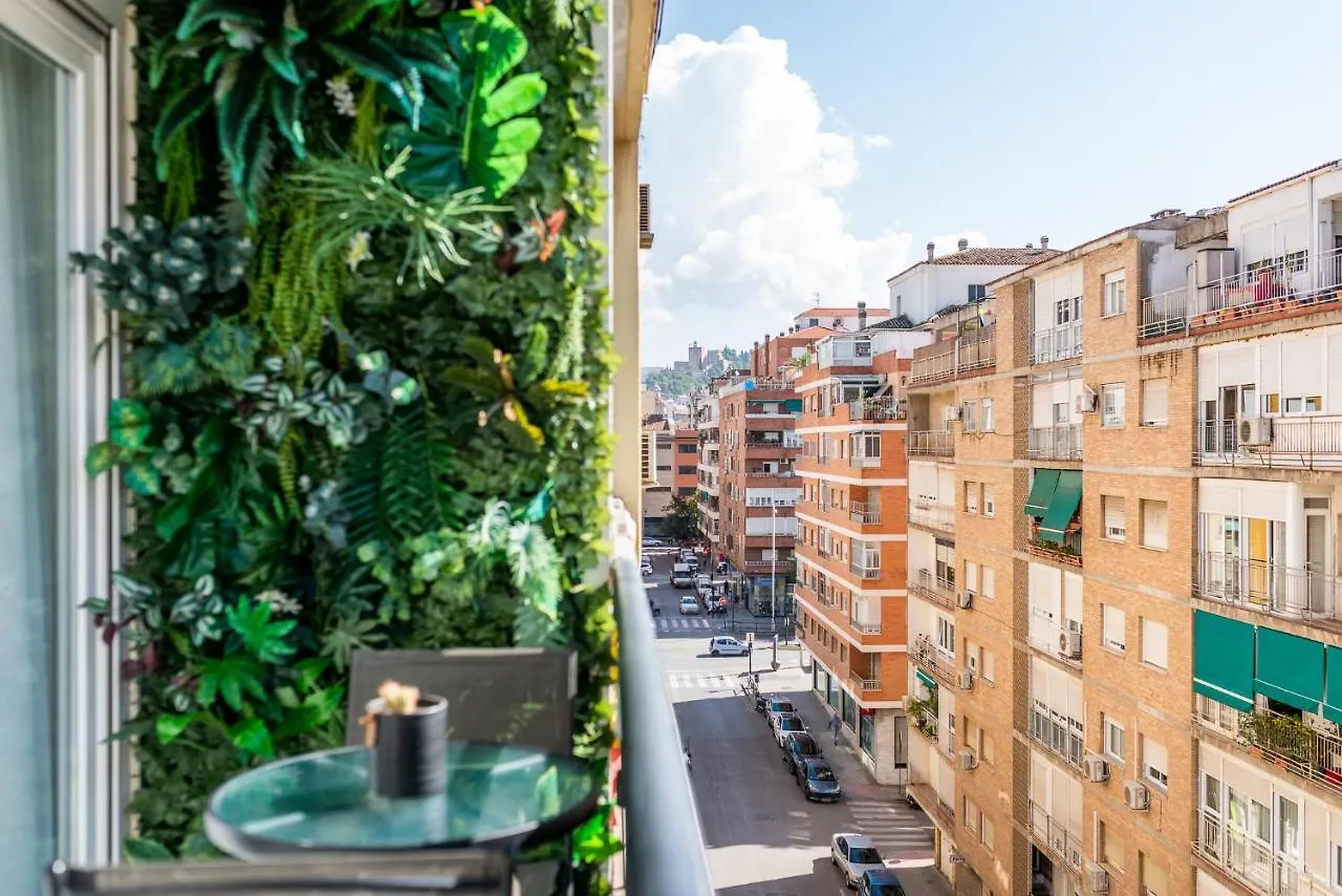Apartamento inteligente con vistas a la Alhambra Granada